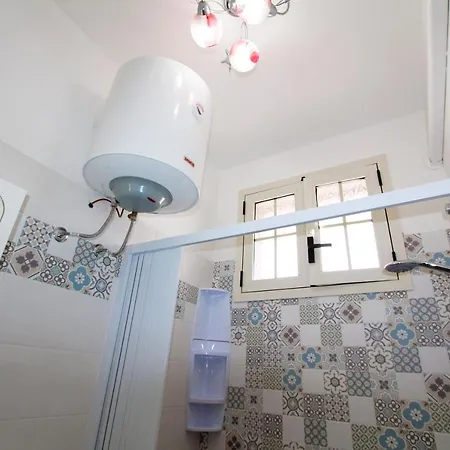 Holiday home Villetta Venere